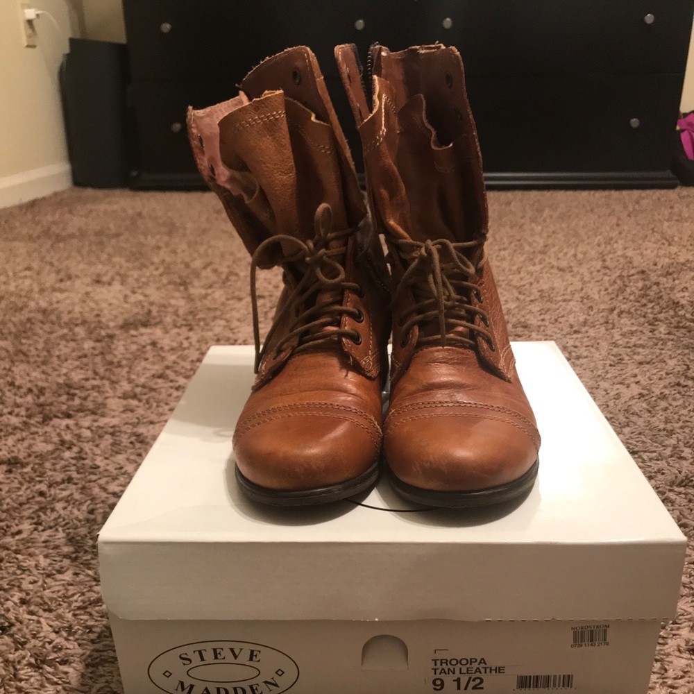 Steve Madden combat boots